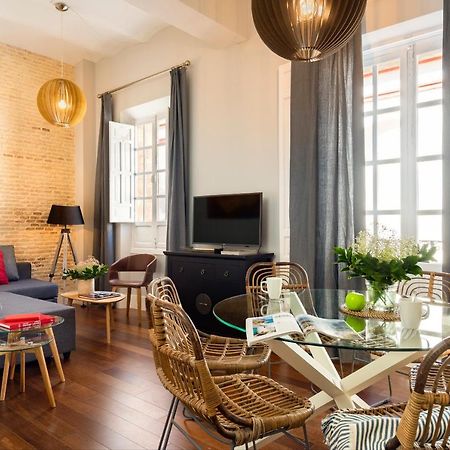 Imperial Luxury & Modern Apartment Seville Luaran gambar